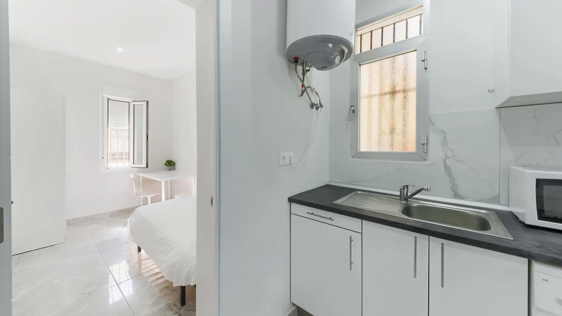 Apartamento Duque De Najera - Playa La Caleta Cadiz 0*,  Spain